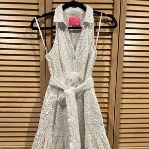 Lilly Pulitzer Trisha Eyelet Shirtdress in Resort White, size 00, EEUC